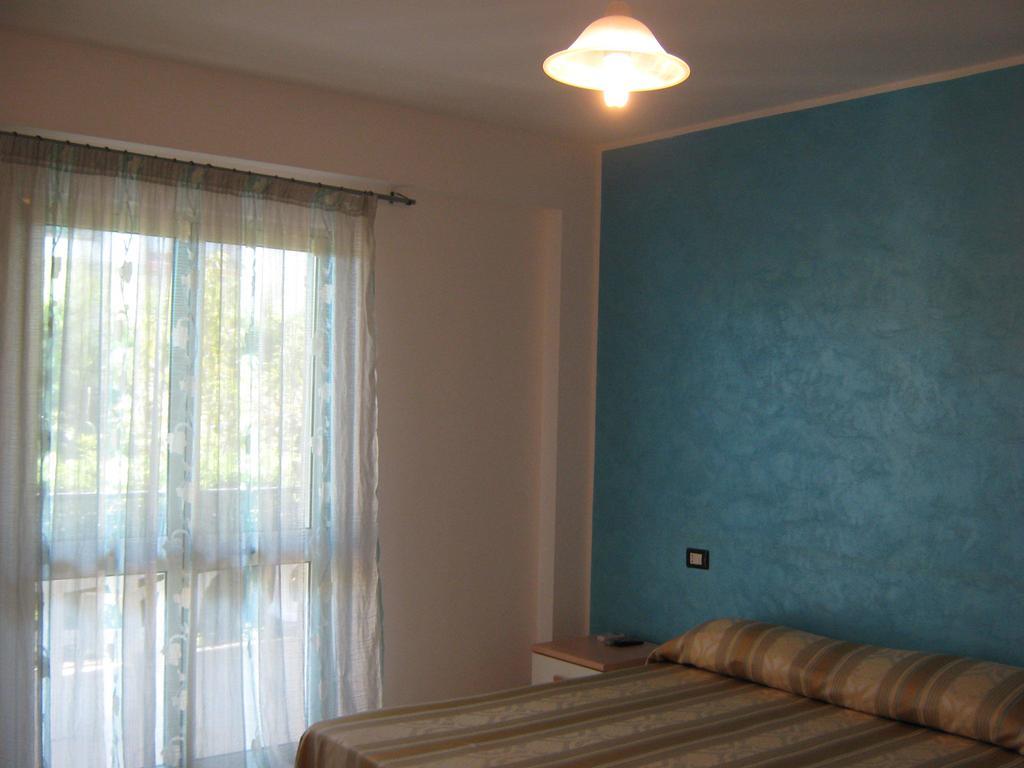 Bed And Breakfast Cirelli Scalea Cameră foto